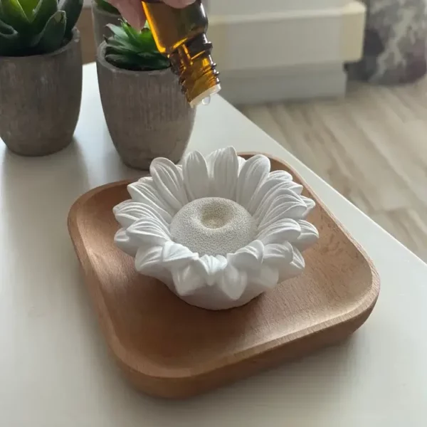 Astelia passive flower diffuser by Innobiz, lifestyle view