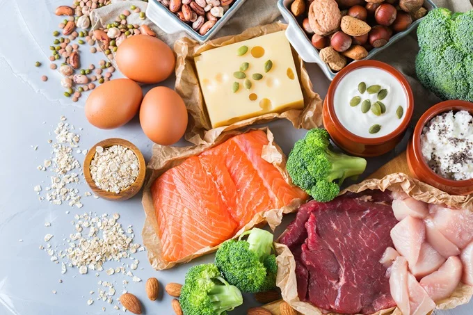 Choline is capable of fending off cognitive decline. Foods containing choline include eggs, avocado and fish.