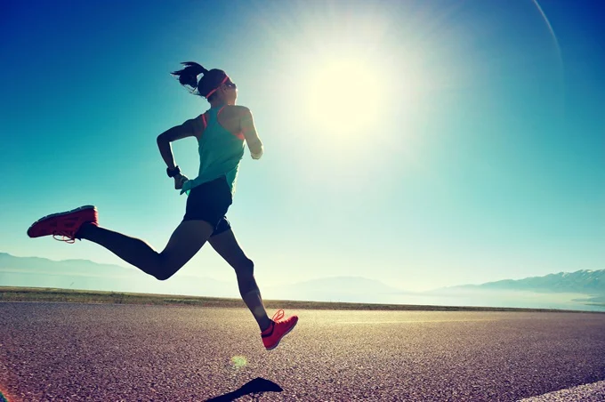 woman running cordyceps benefits