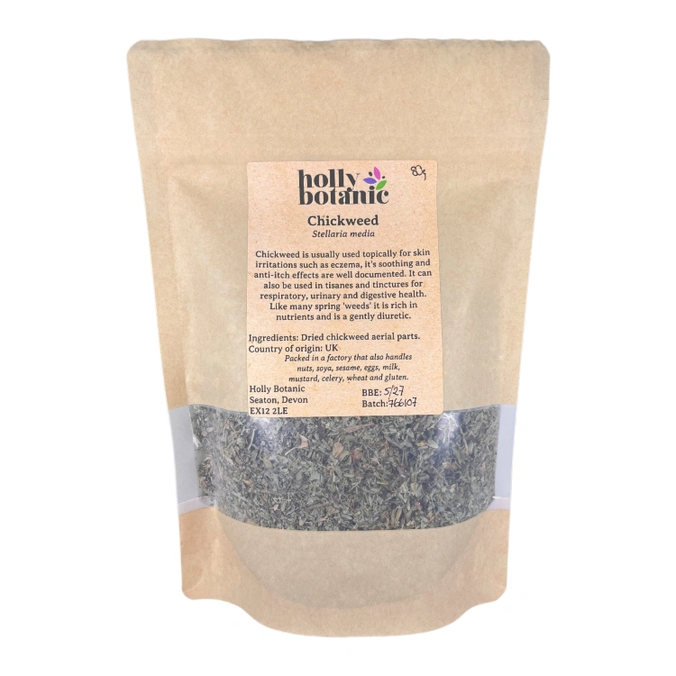 Chieweed herd supplied in recyclable, heat-sealed pouches. Available in small, medium or large.
